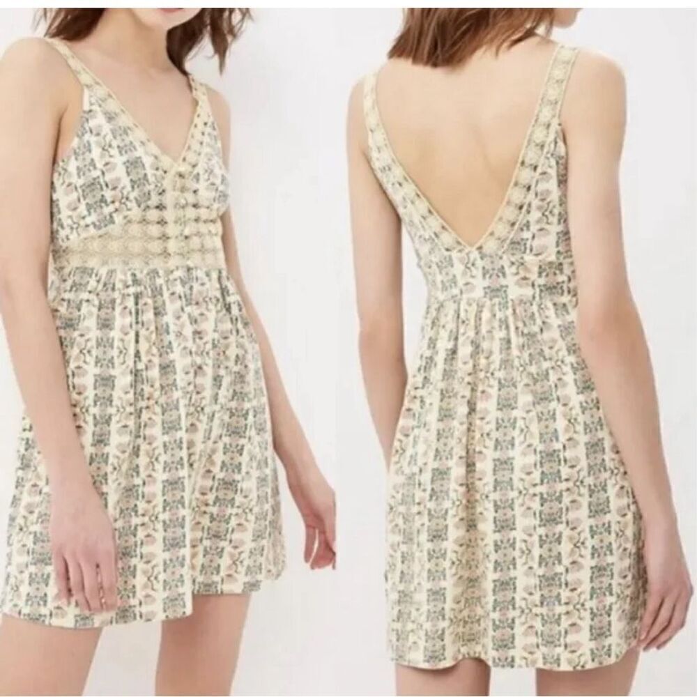 TOPSHOP Cream Floral Sundress‎ Crochet Trim mini Dress Size 8 cottagecore